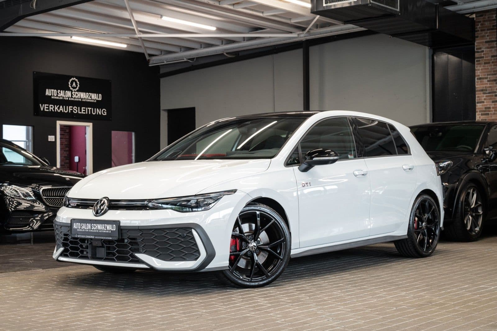 Volkswagen Golf 8 GTI gebraucht kaufen in Trossingen